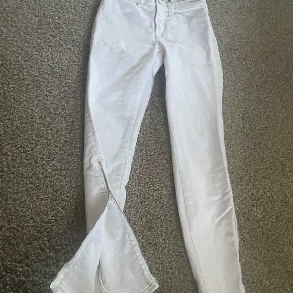 J Brand mid-rise skinny leg jeans with zippers at anklets, white color, size 27 - Picture 3 of 6